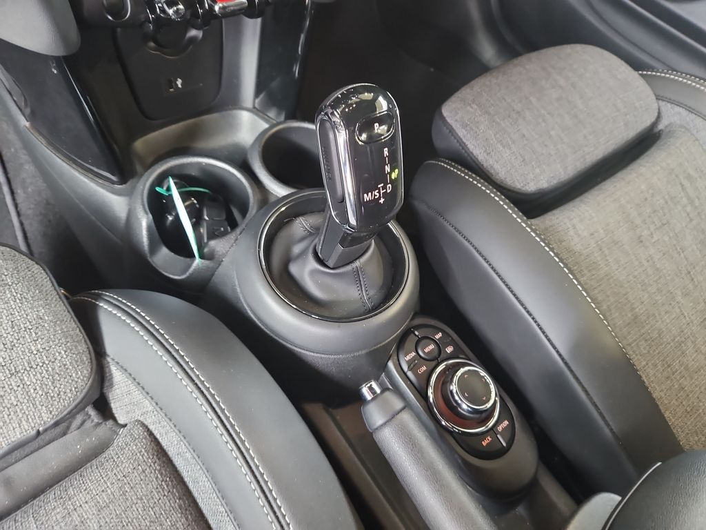 MINI Cooper Cabrio 2022