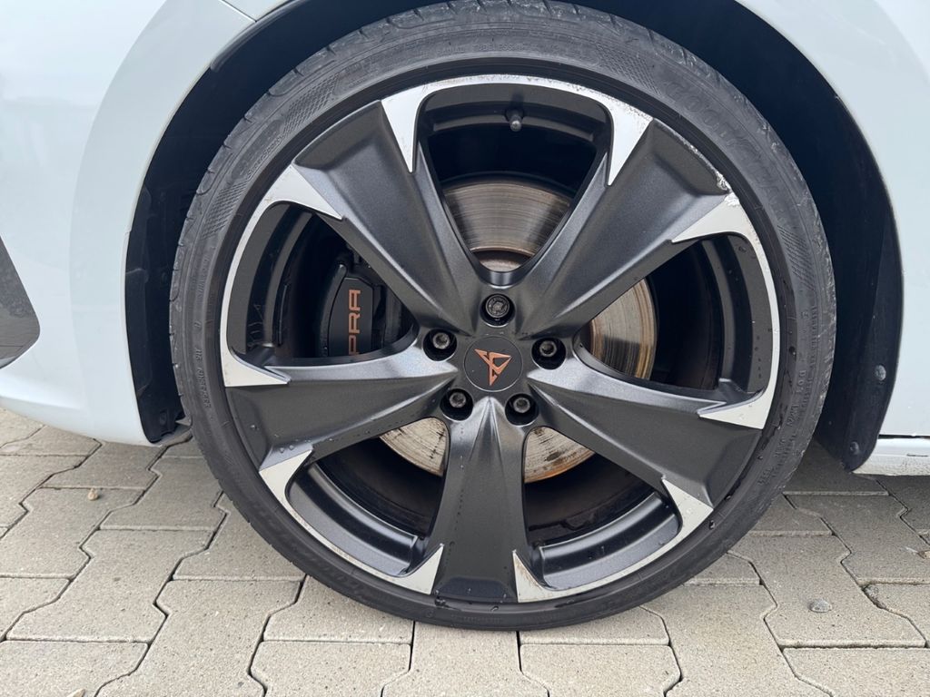 Cupra Leon 2022