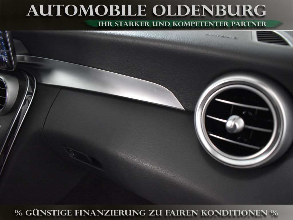 Mercedes-Benz C 300 2021