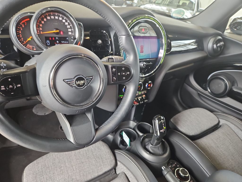 MINI Cooper Cabrio 2022