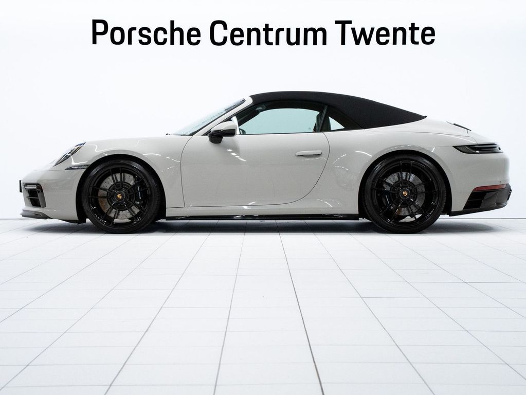 Porsche 992 2023