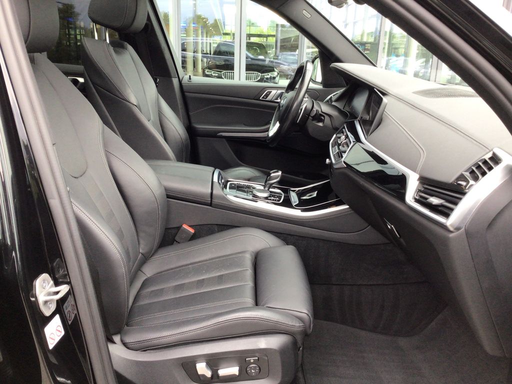 BMW X5 2022