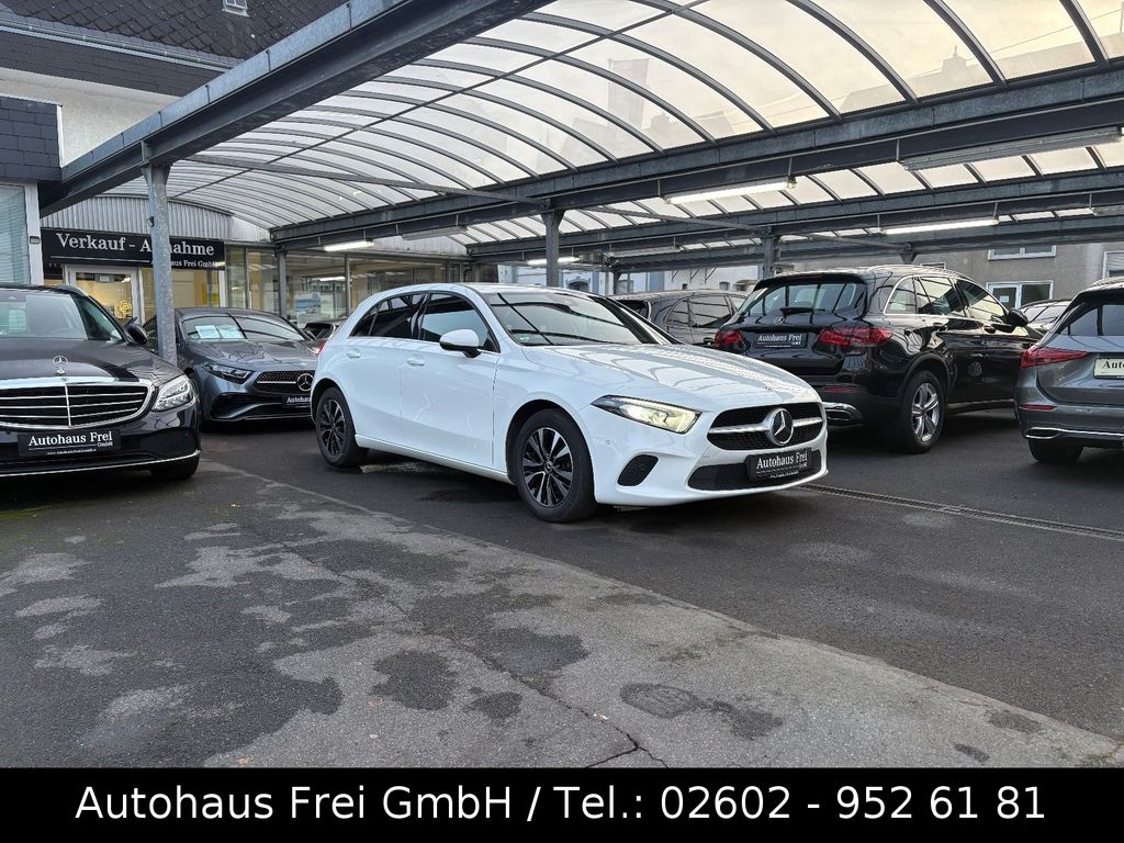 Mercedes-Benz A 180 2022