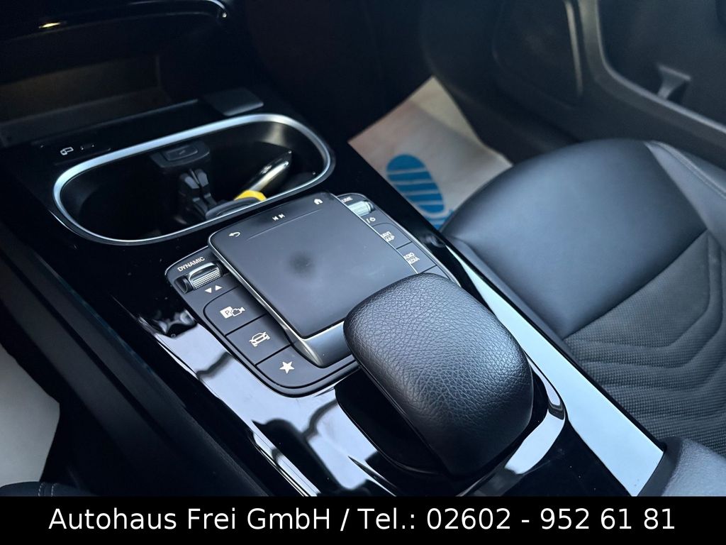 Mercedes-Benz A 180 2022