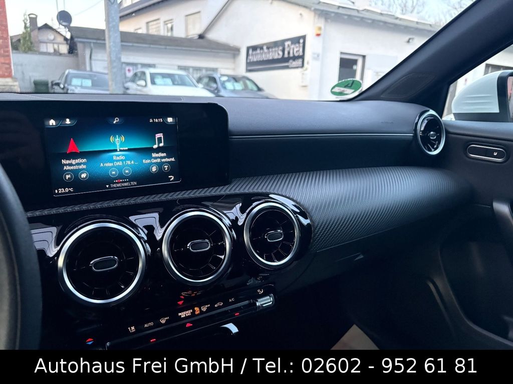 Mercedes-Benz A 180 2022