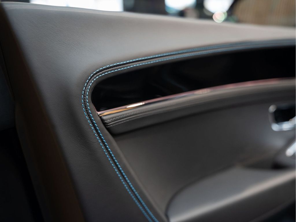 Bentley Continental GT 2025