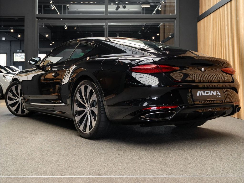 Bentley Continental GT 2025