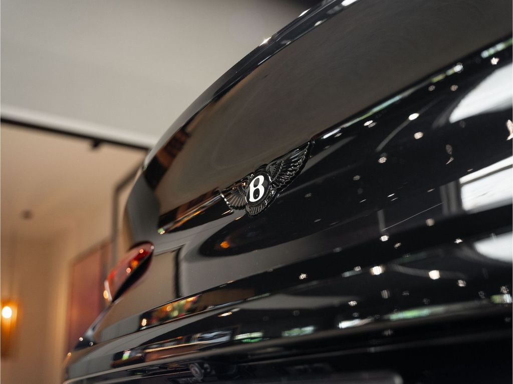 Bentley Continental GT 2025