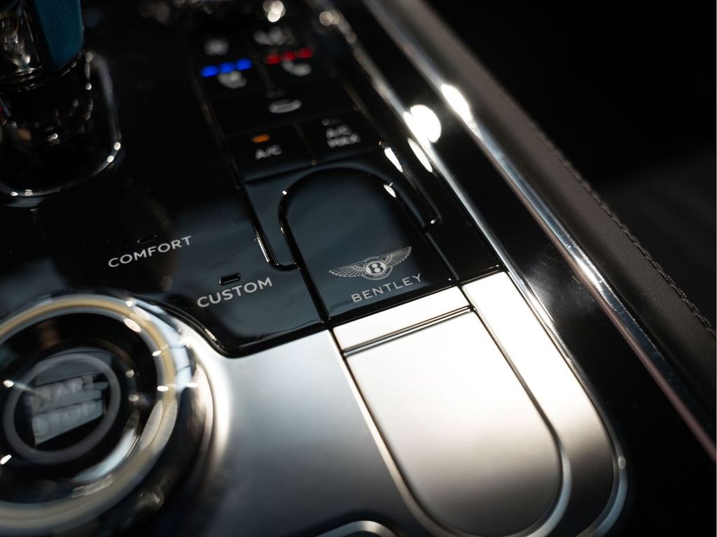 Bentley Continental GT 2025