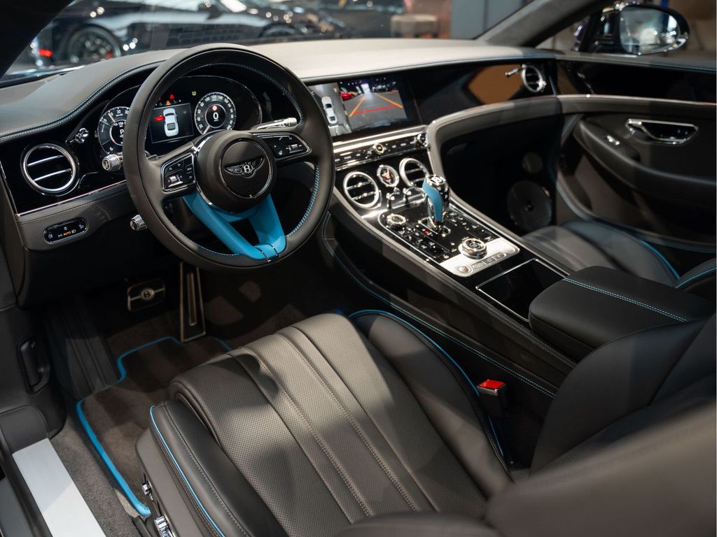 Bentley Continental GT 2025