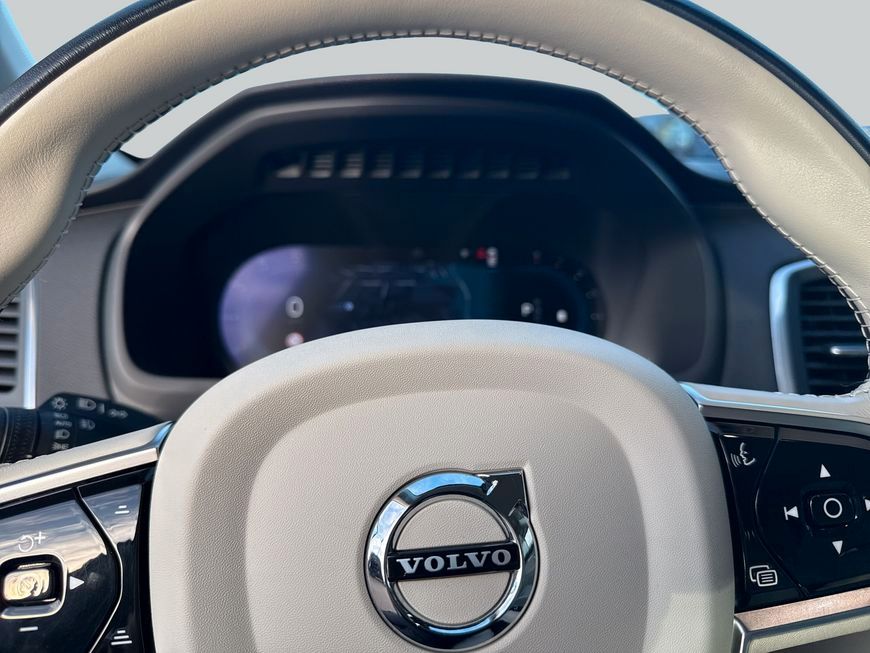 Volvo XC90 2023