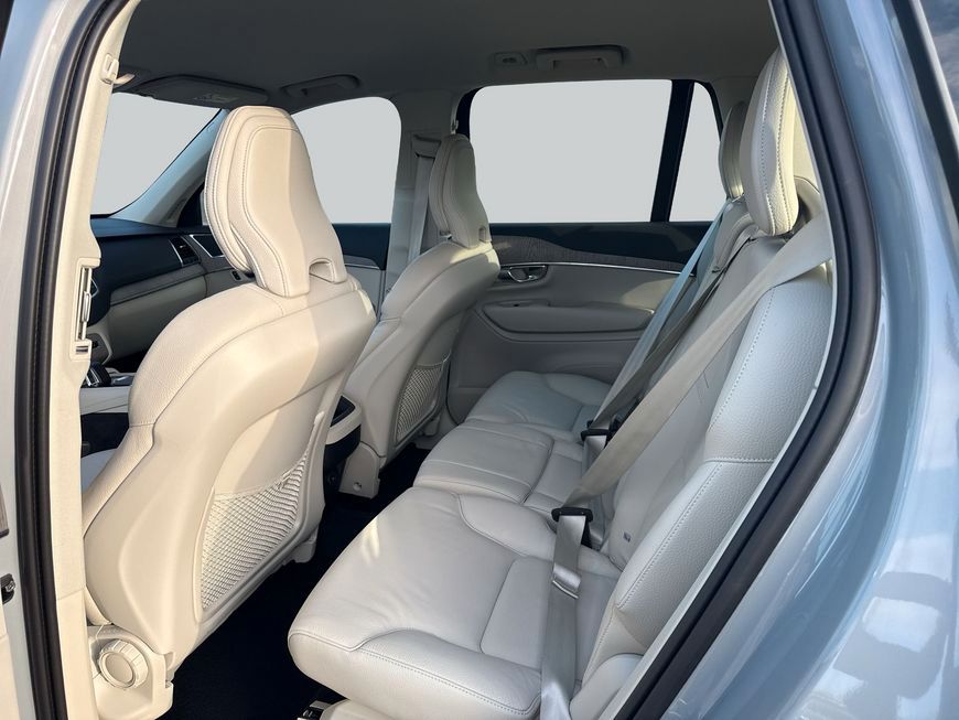 Volvo XC90 2023