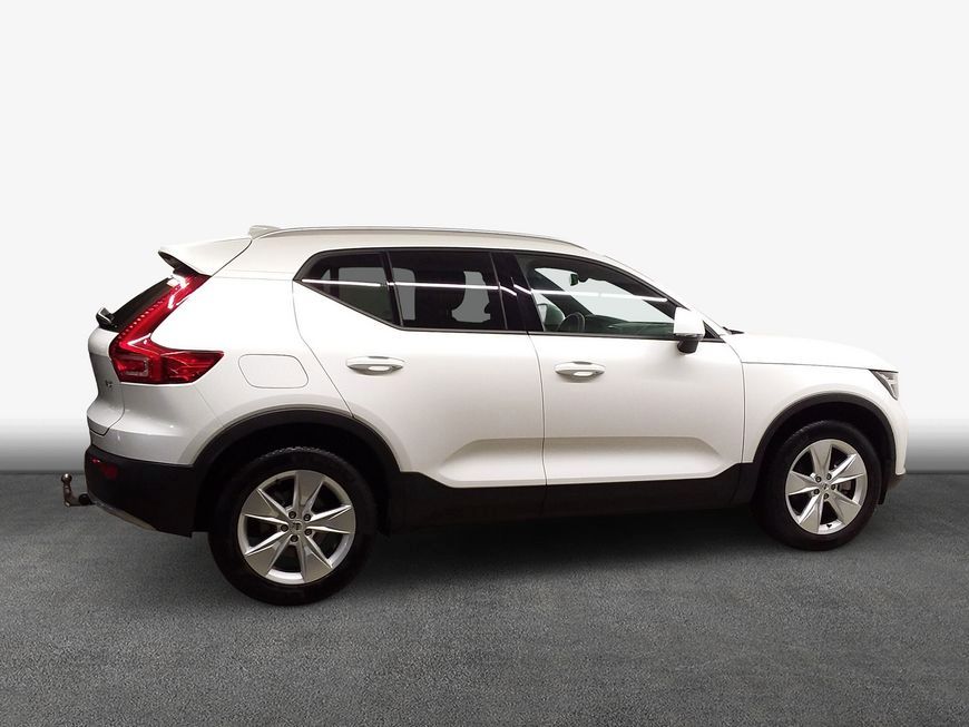 Volvo XC40 2024