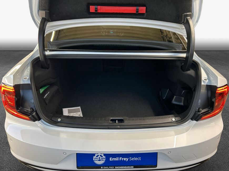Volvo S90 2024