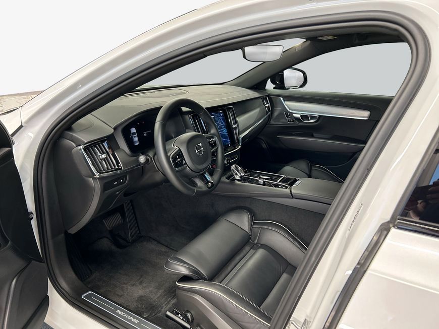 Volvo S90 2024