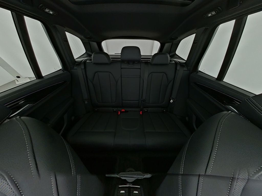 BMW iX3 2023