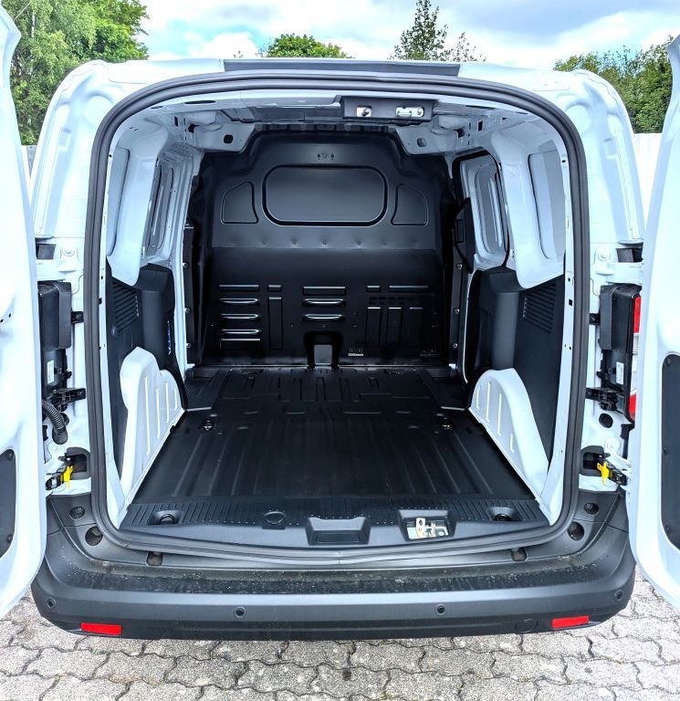 Ford Transit Courier 2025
