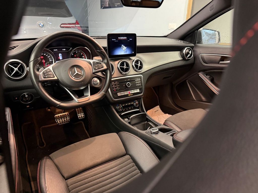 Mercedes-Benz GLA 220 2018