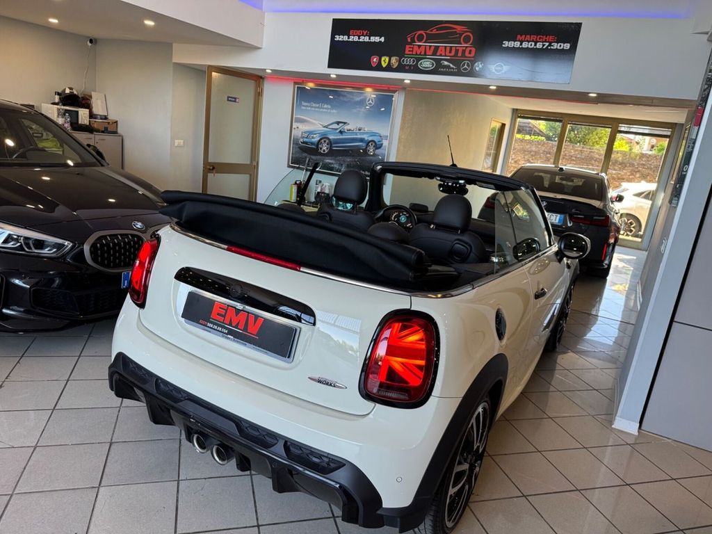 MINI Other 2021