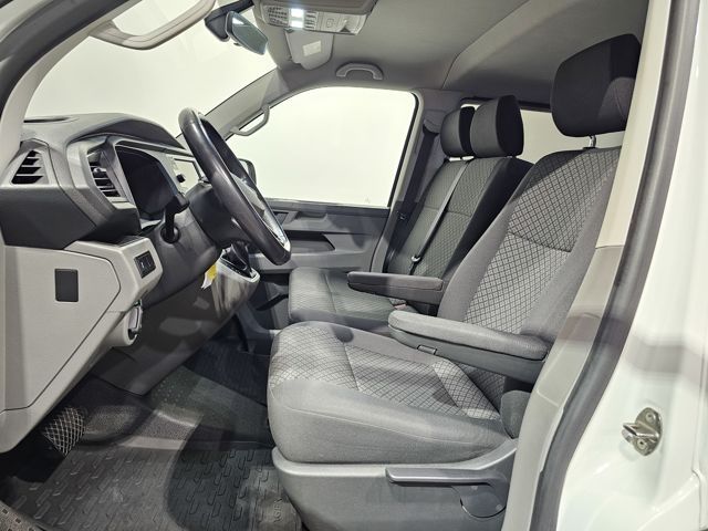 Volkswagen T6 Caravelle 2023