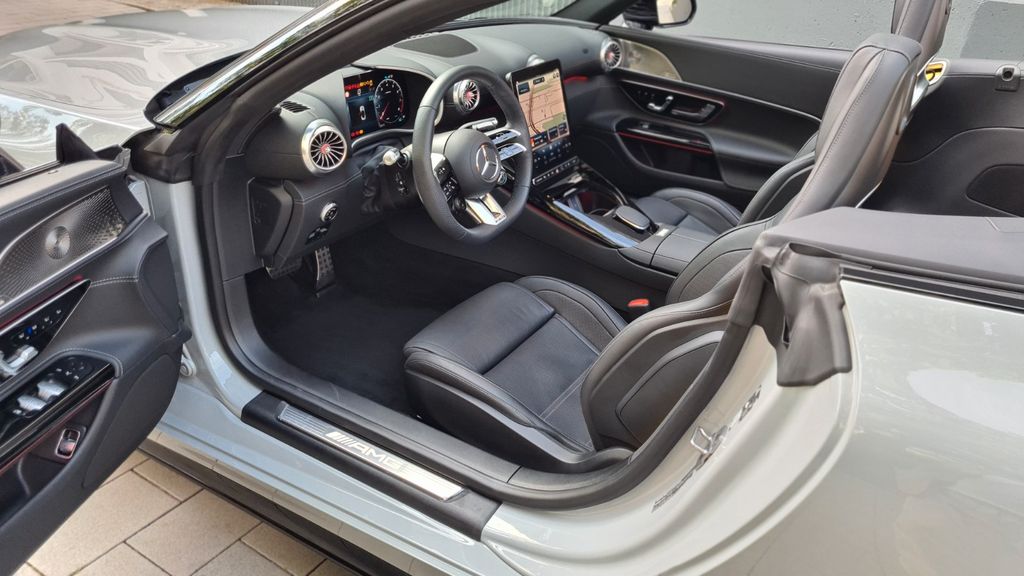 Mercedes-Benz SL 43 AMG 2024