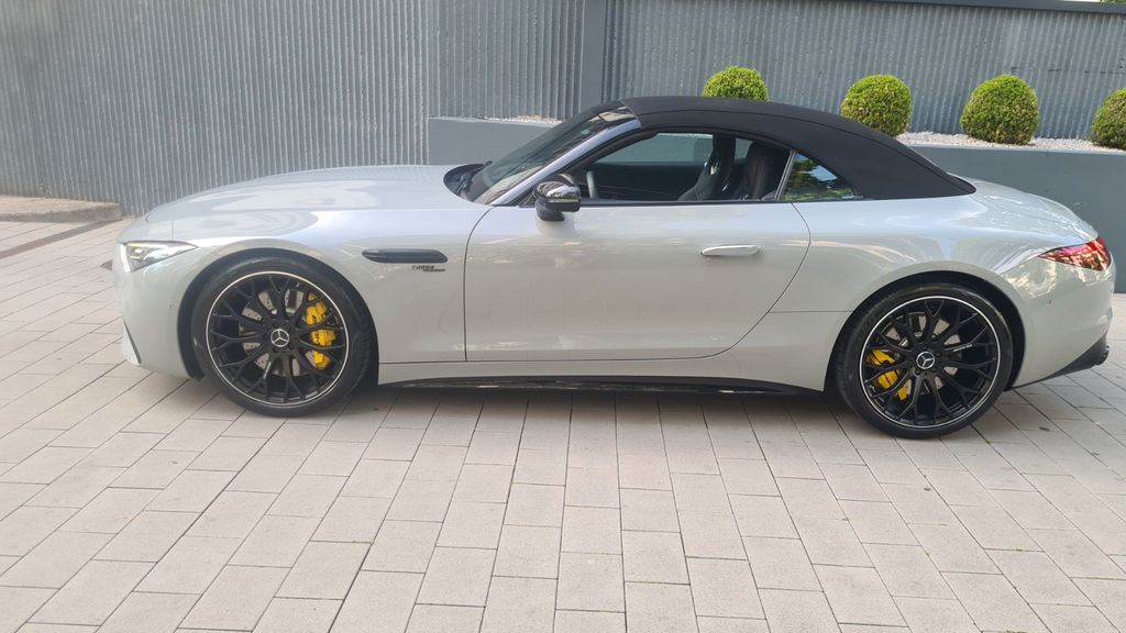 Mercedes-Benz SL 43 AMG 2024