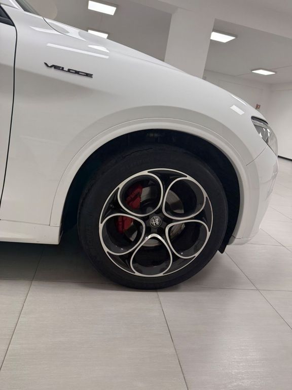 Alfa Romeo Stelvio 2022
