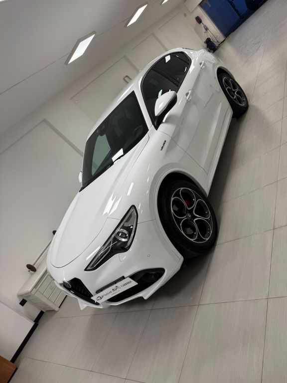 Alfa Romeo Stelvio 2022