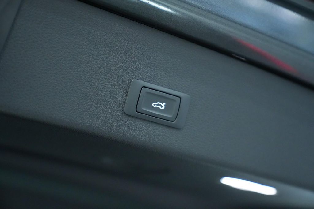 Audi e-tron 2022