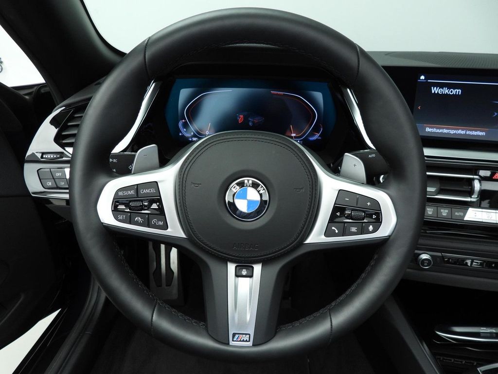 BMW Z4 2025