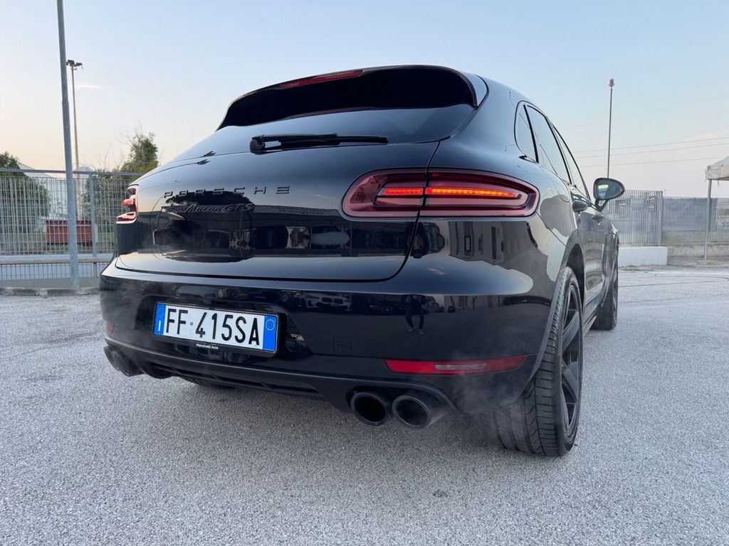 Porsche Macan 2017
