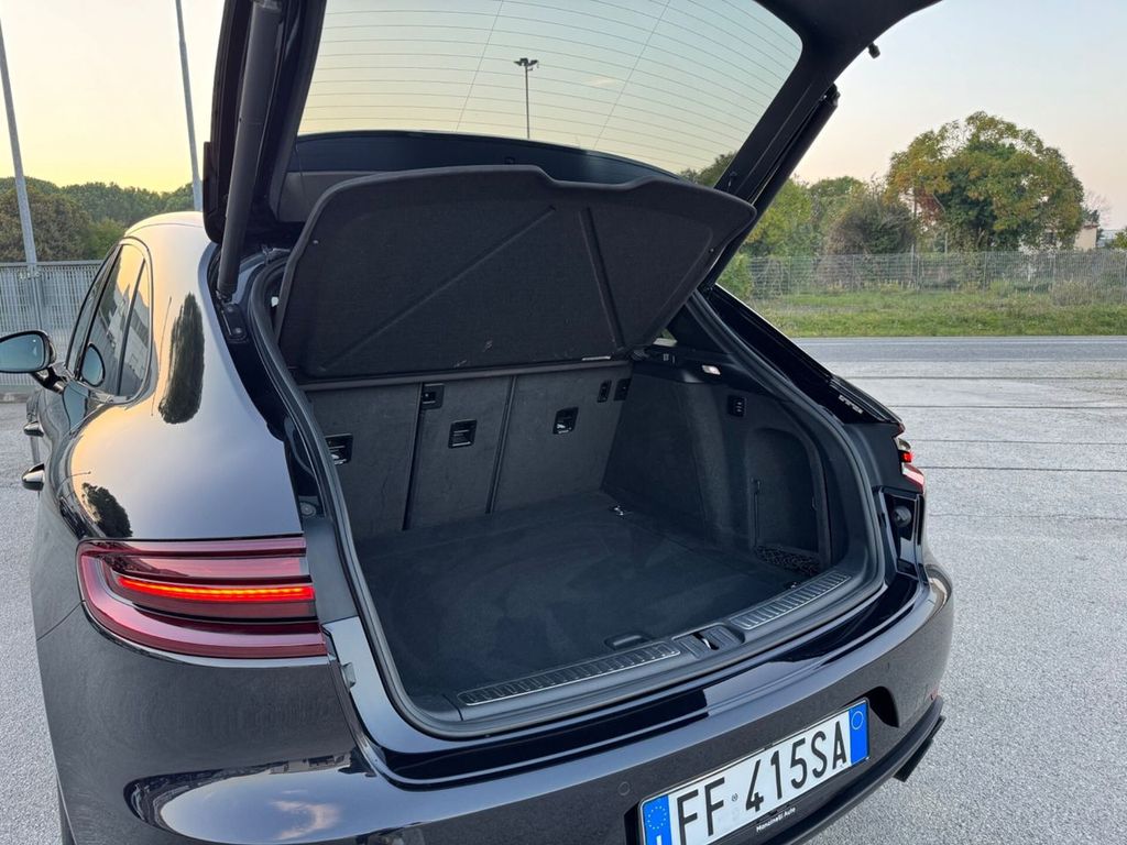 Porsche Macan 2017