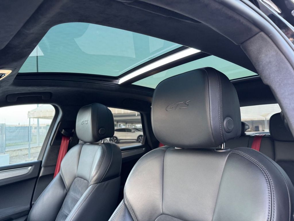 Porsche Macan 2017