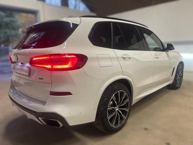 BMW X5 2021