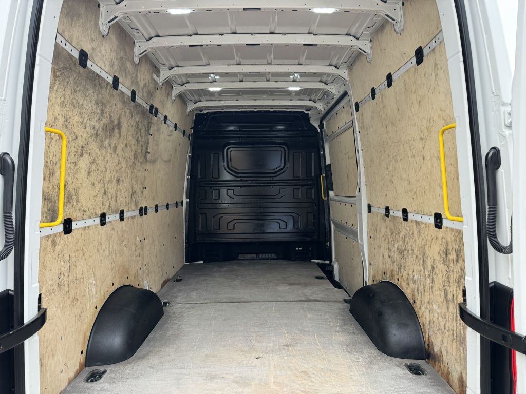 Volkswagen Crafter 2021