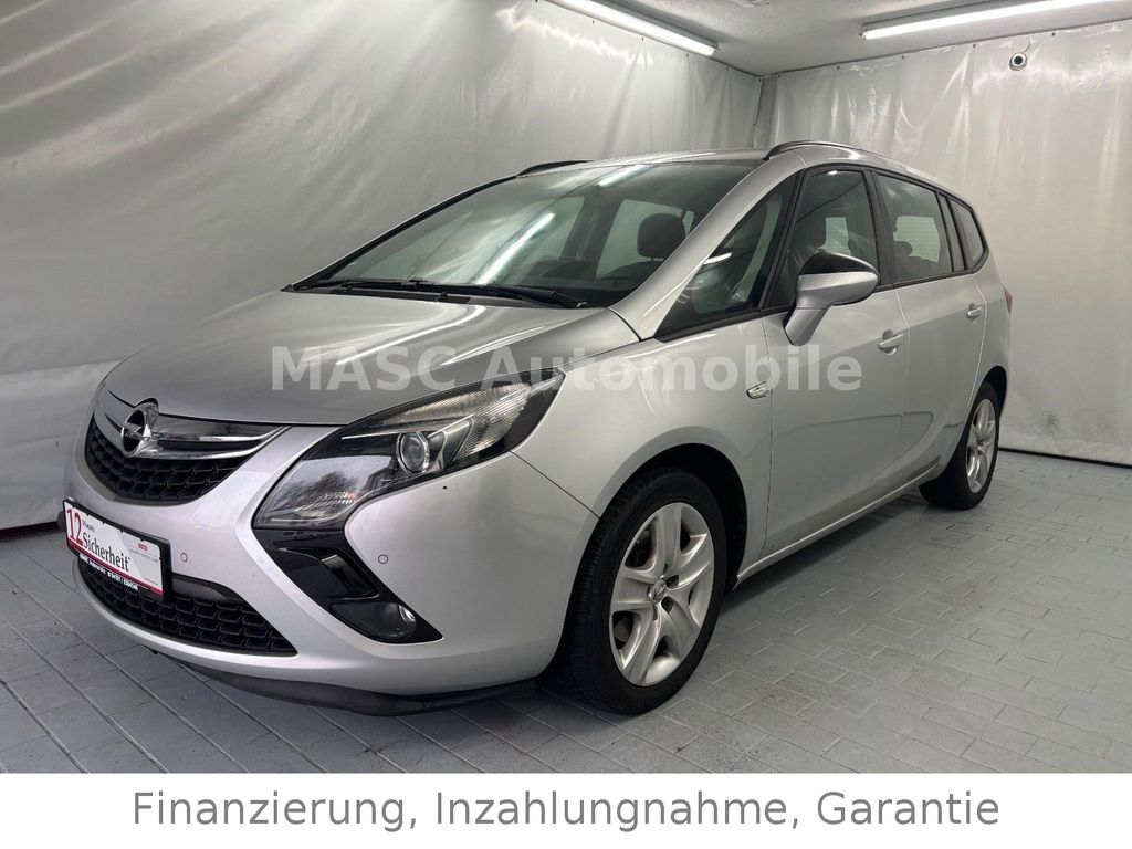 Opel Zafira Tourer 2016