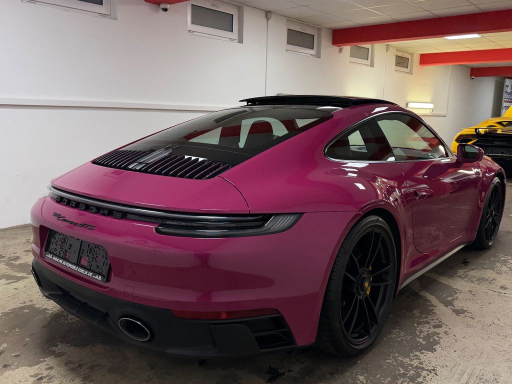 Porsche 992 2023