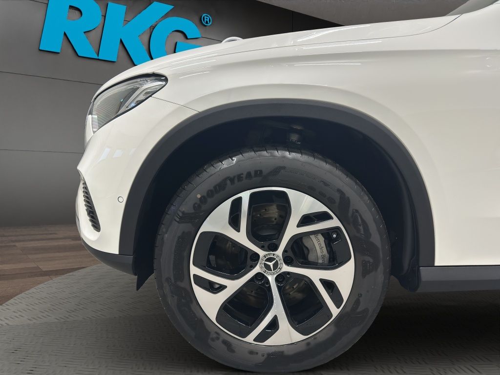 Mercedes-Benz GLC 300 2025
