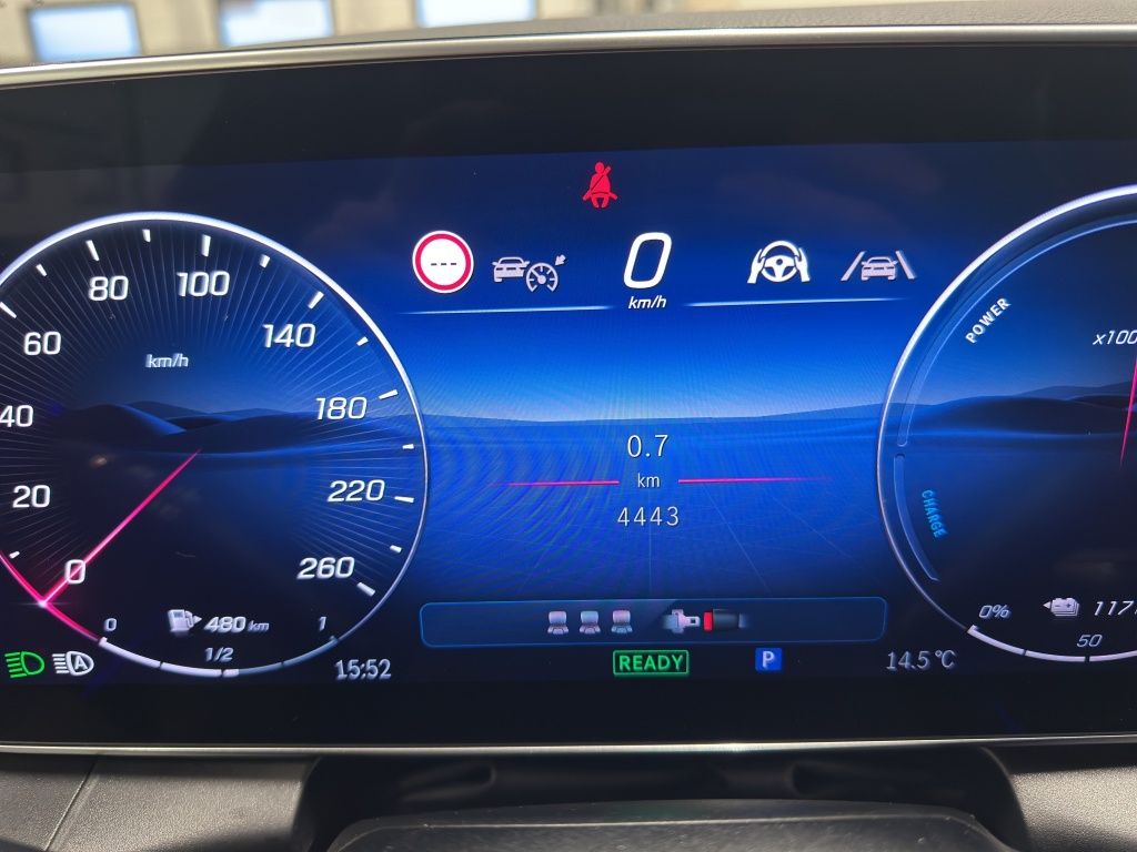 Mercedes-Benz GLC 300 2025