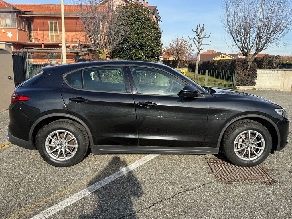 Alfa Romeo Stelvio 2020