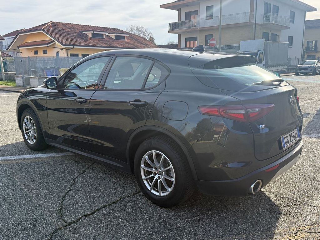Alfa Romeo Stelvio 2020