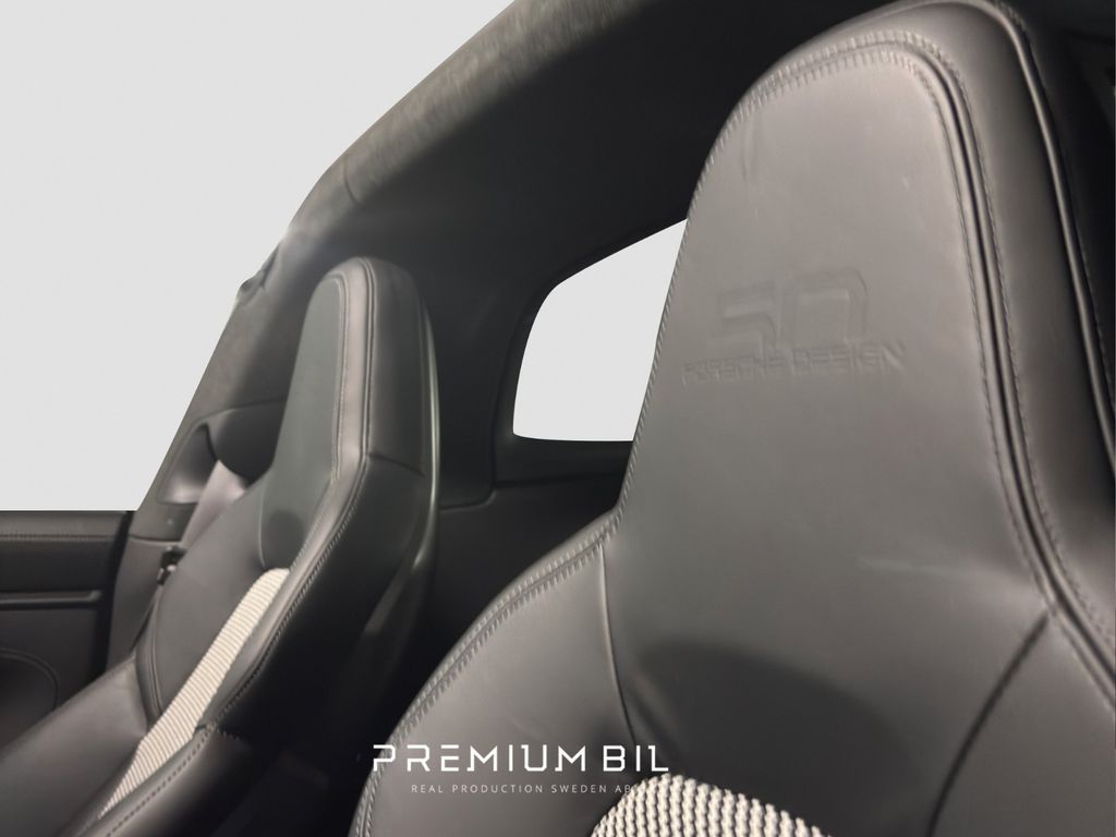Porsche 911 2023