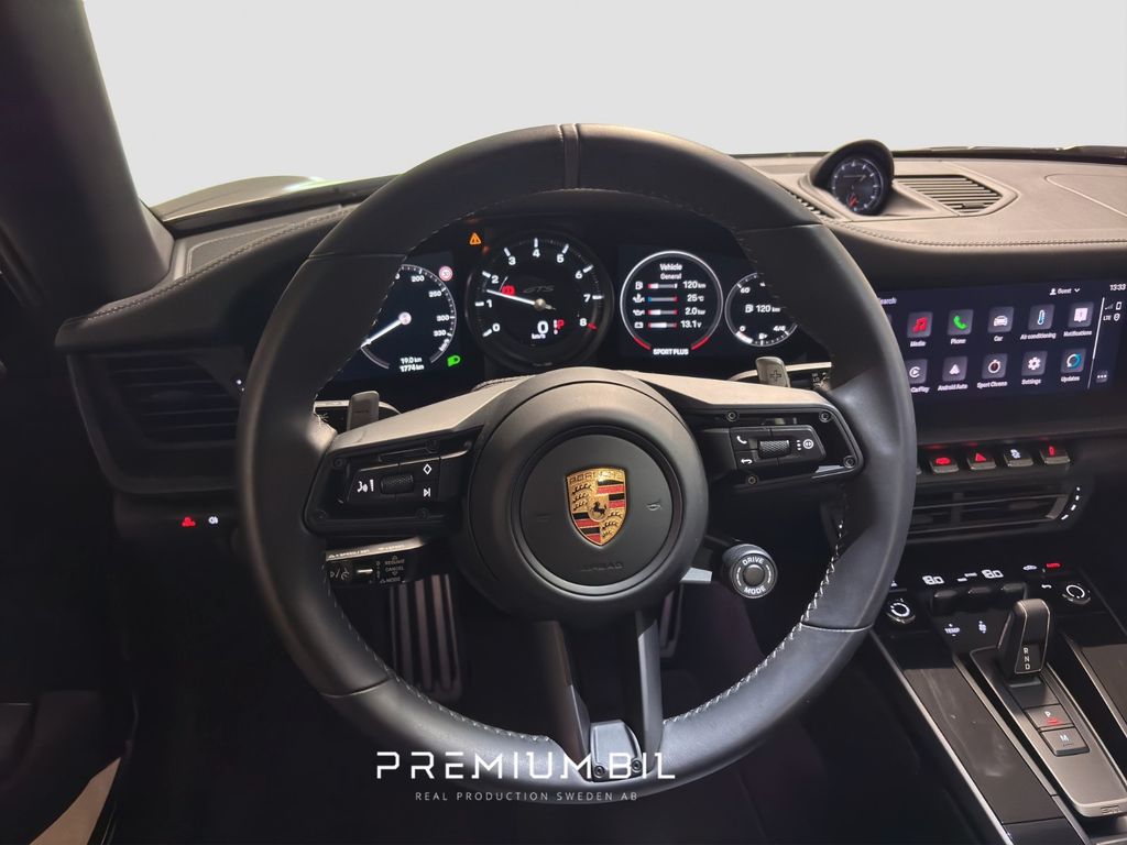 Porsche 911 2023