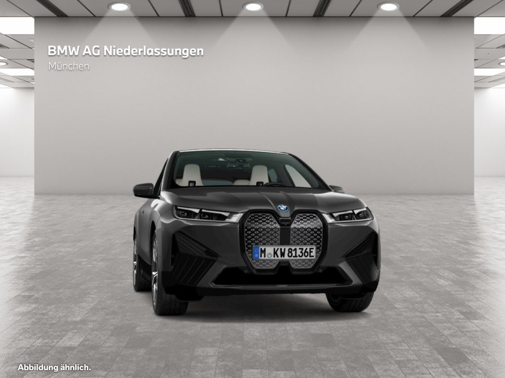 BMW iX 2022