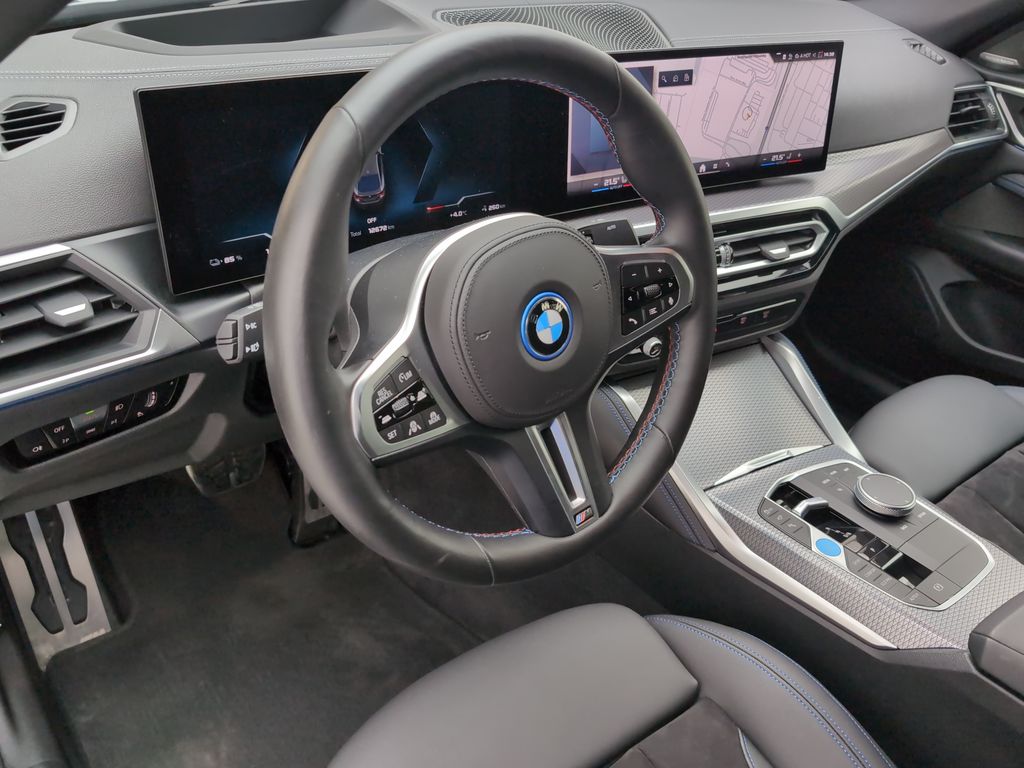 BMW i4 2024