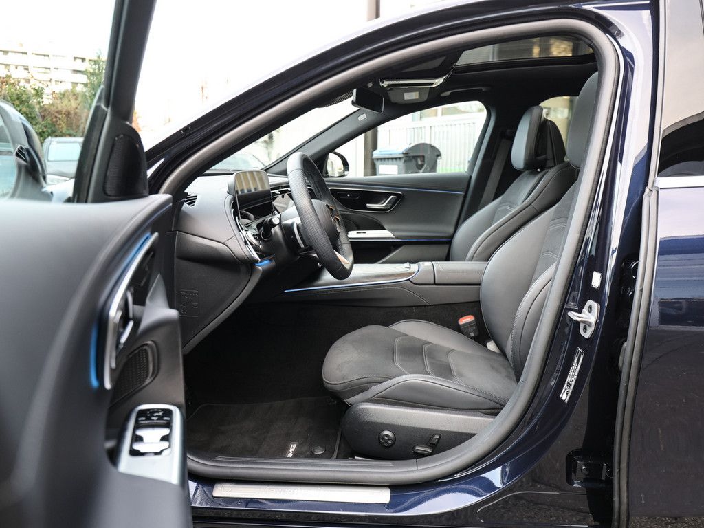 Mercedes-Benz E 300 2025