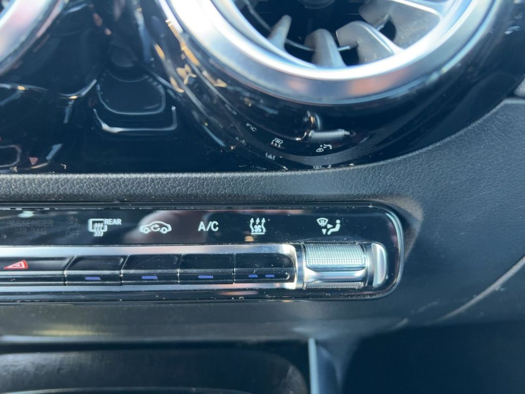 Mercedes-Benz B 250 2021