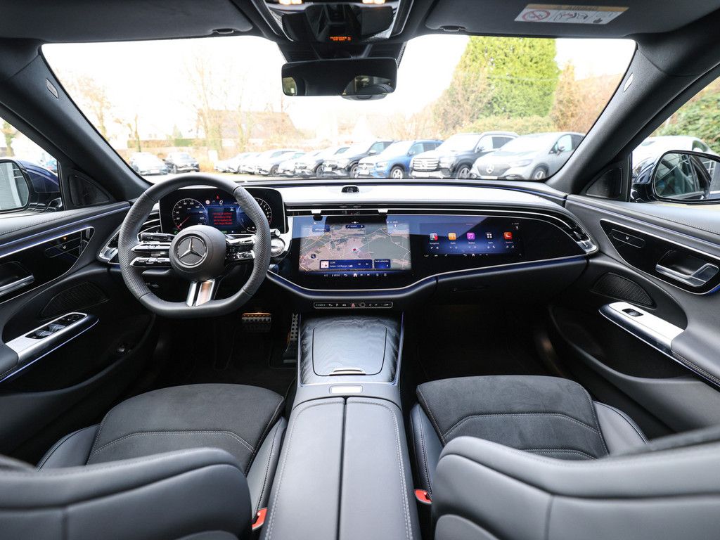 Mercedes-Benz E 300 2025