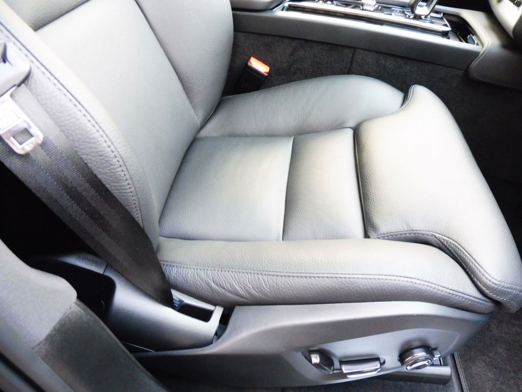 Volvo XC90 2023