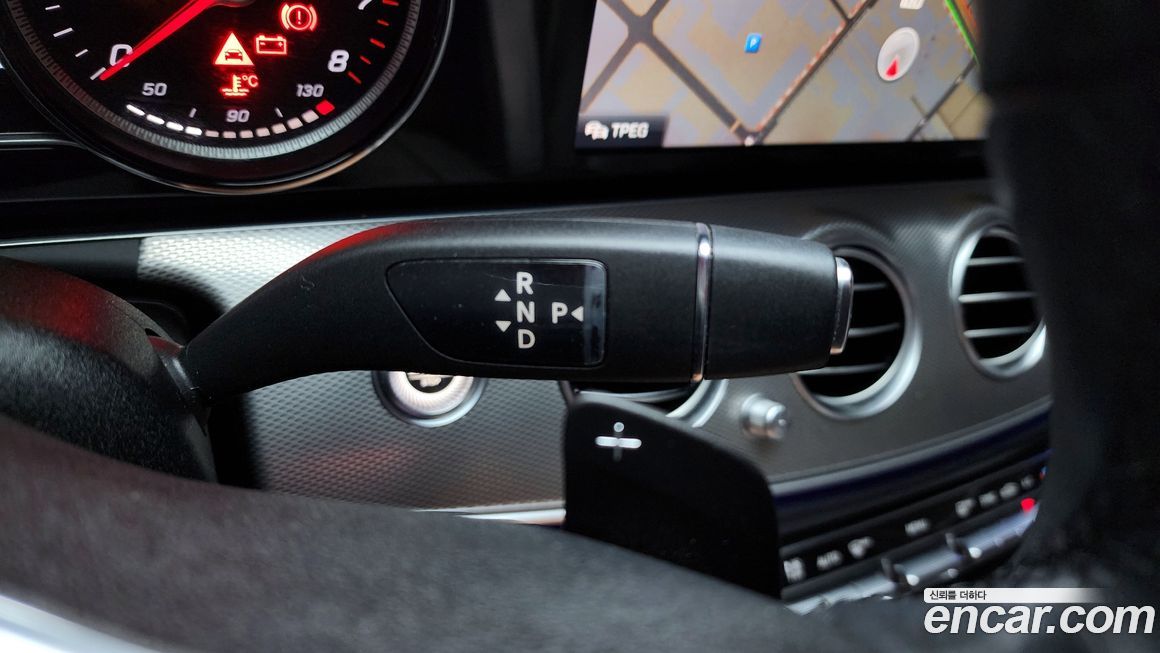 Mercedes-Benz E-Class 2020